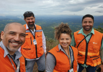 Dos cargos de liderança a frente de lavra, as mulheres estão presentes em todos os setores na Vale