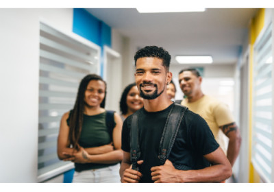 IEL-ES abre vagas de estágio para estudantes de nível técnico e superior