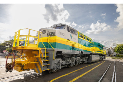 Nova locomotiva da Estrada de Ferro Vitória a Minas tem montagem concluída