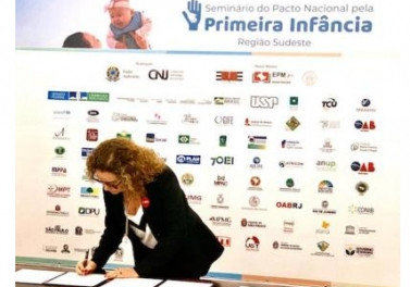 Petrobras assina Pacto Nacional pela Primeira Infância