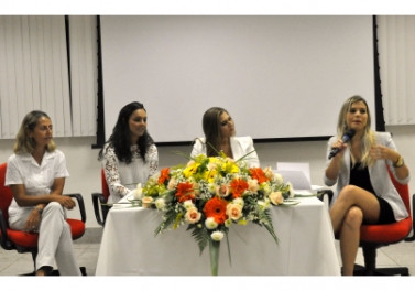 Cindes Jovem debate os desafios da mulher no mundo do empreendedorismo