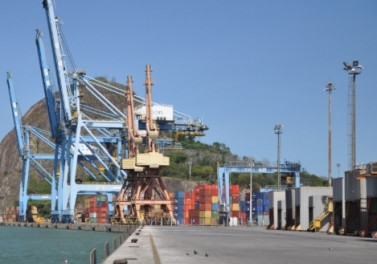 Codesa divulga balanço das operações no Porto de Vitória