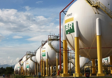 Petrobras adere à terceira fase do programa temporário de subvenção ao preço do diesel