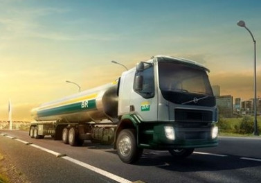 Petrobras doará 3 milhões de litros de combustível para abastecimento de ambulâncias e hospitais de campanha