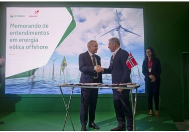 Petrobras e Equinor assinam memorando de entendimentos para parceria em energia eólica offshore