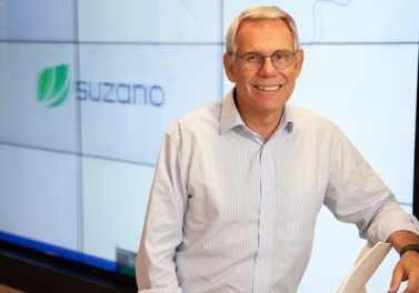 Presidente da Suzano é eleito CEO do ano pela RISI
