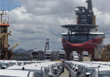 Porto de Vitória: importação de carros cresce 16,8% em 2019