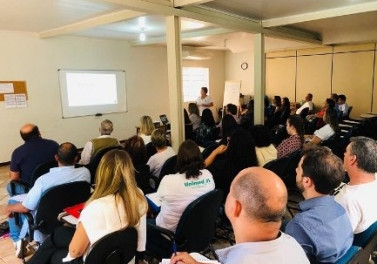 Workshop reúne empresas e instituições sociais reúne empresas e instituições sociais em Mariana