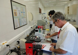Laboratório de Microscopia, Morfologia e Físico-química da Fibria passa por melhorias