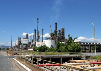 Petrobras economiza nas refinarias energia que abasteceria cidade com 630 mil habitantes por um ano