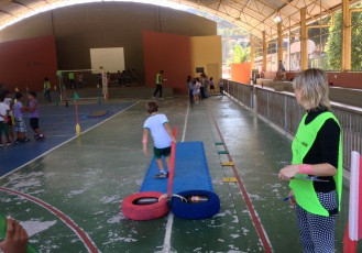 Projeto Miniatletismo formou professores para atuarem em ações de esporte com crianças