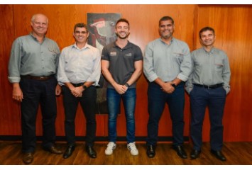 Atual campeão da Stock Car é o novo patrocinado da ArcelorMittal