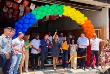 ArcelorMittal inaugura primeira loja inclusiva