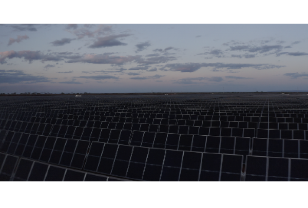 Vale atinge capacidade máxima no complexo de energia solar Sol do Cerrado