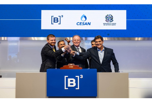 Governo do Espírito Santo realiza leilão de R$ 2,24 bi para tratamento de esgoto para reuso em siderúrgica