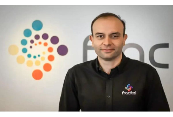 A startup espanhola, Fracttal, conclui uma rodada de 10 milhões de dólares para transformar o futuro da manutenção de ativos físicos