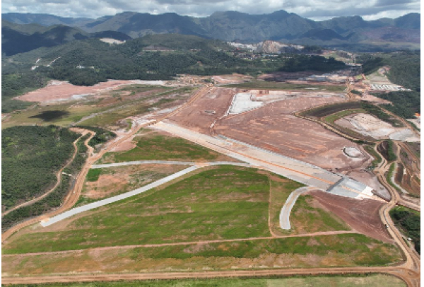 Samarco destina 95% do rejeito arenoso para as obras de descaracterização da barragem do Germano