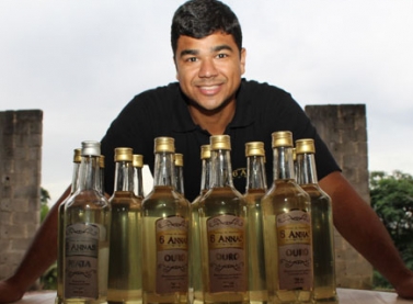 Com apoio do Bandes, produtor de cachaça artesanal se moderniza para ganhar o mercado