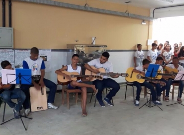 Fibria apoia ação cultural na Escola Caboclo Bernardo, em Aracruz (ES)