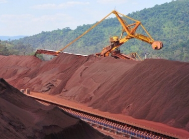 Setor extrativo puxa alta da indústria no Pará e Espírito Santo