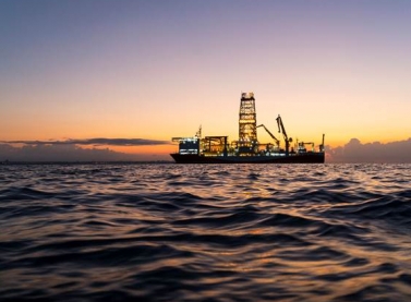 Palestra sobre cenários e perspectivas do setor de Petróleo e Gás, na próxima quarta (13)