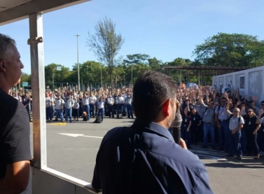 Empregados da Samarco aprovam proposta de suspensão temporária de contratos de trabalho