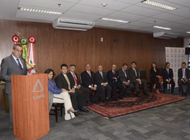 Samarco e Fundação Renova firmam acordo com justiça mineira