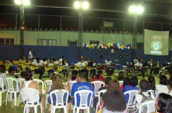 Com apoio da Samarco, projeto forma alunos em cursos de música