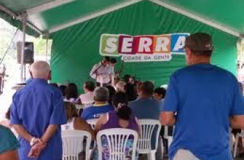 Estrangeiros vêm ao Estado fazer trabalhos voluntários em Serra