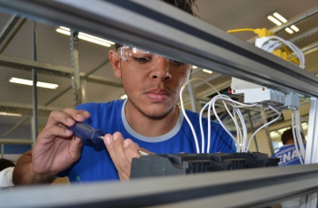 Samarco abre 100 vagas para o Programa de Aprendiz Industrial