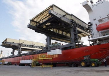 Portocel alcança marca inédita no mundo: 100 milhões de toneladas de celulose movimentadas