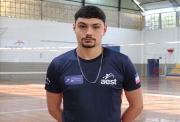 Atleta da AEST é convocado para Seleção Brasileira Sub-19 de Vôlei