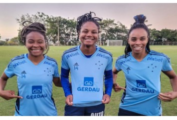 Cruzeiro e Gerdau anunciam parceria exclusiva para equipe feminina de futebol