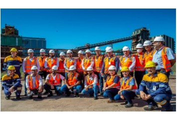 Samarco recebe prefeito e comitiva de Mariana no Complexo de Ubu, no Espírito Santo