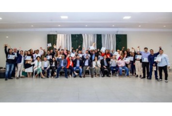 Samarco capacita 25 empresas capixabas por meio do Força Local