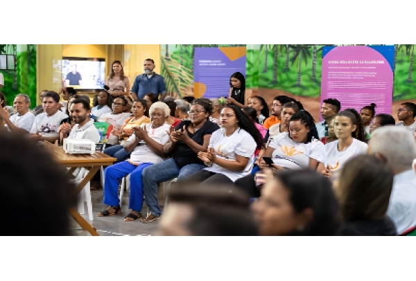 Projeto Pindowa, em parceria com a Suzano, realiza o lançamento de marcas extrativistas para impulsionar o desenvolvimento sustentável