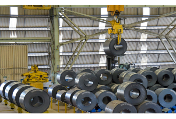 Gerdau celebra 10 anos da entrada em aços planos com a usina de Ouro Branco e investe para aumentar capacidade