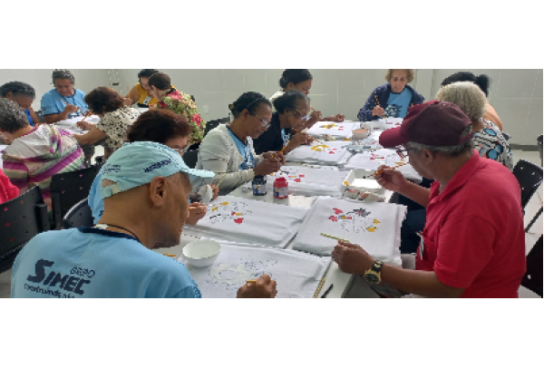 Projeto de resgate da autoestima tem a participação de 30 moradores de Cariacica