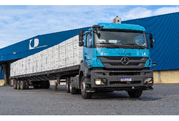 Veículo autônomo é testado na movimentação de cargas no Portocel, em Aracruz (ES)