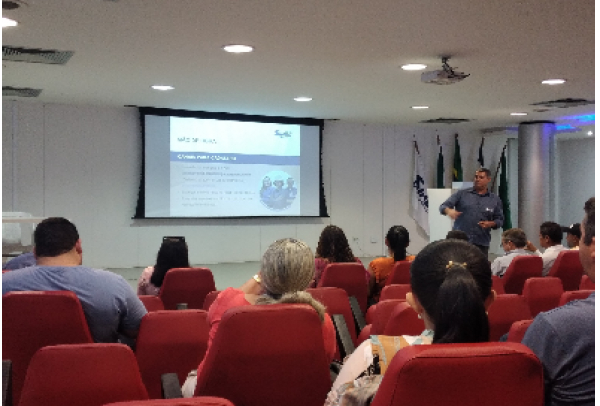 Simec Cariacica recebe moradores de bairros vizinhos