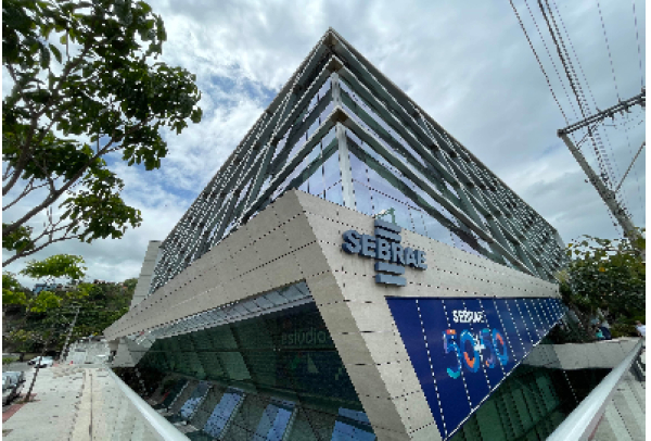 Sebrae/ES abre processo seletivo com salário de até R$ 7.344,46