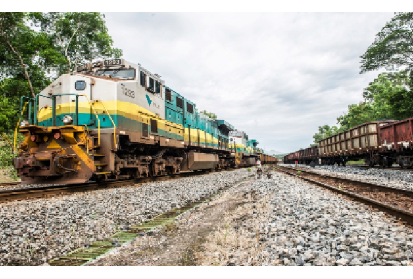 Vale realiza campanha de segurança ferroviária
