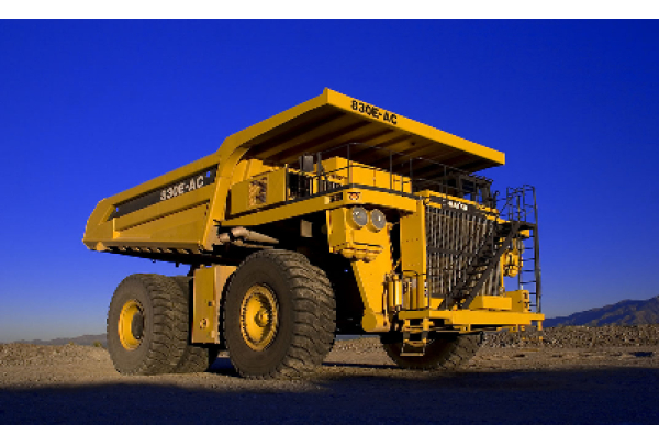 Vale, Cummins e Komatsu avançam em programa para desenvolver motor de caminhão de grande porte movido a etanol e diesel