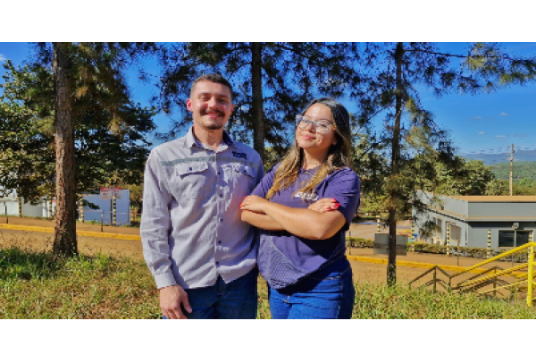 Usiminas prorroga inscrições para programas de Estágio e Aprendiz