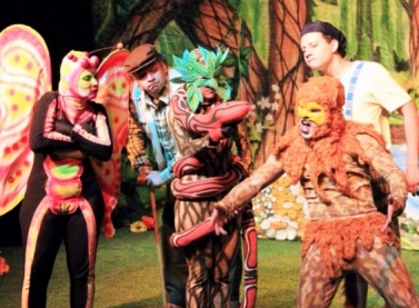 Espetáculo gratuito “A Fantástica Floresta” leva crianças e adultos em Cariacica a refletir sobre o meio ambiente