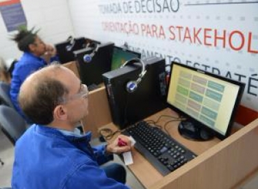 ArcelorMittal inova na capacitação dos empregados