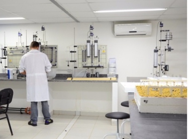 Cursos Flex mesclam aulas a distância e presenciais