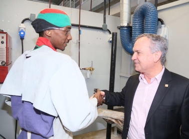 Findes entrega obra de duplicação do Senai Civit