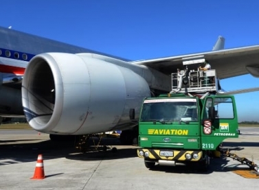 Petrobras informa sobre medidas preventivas em gasolina de aviação