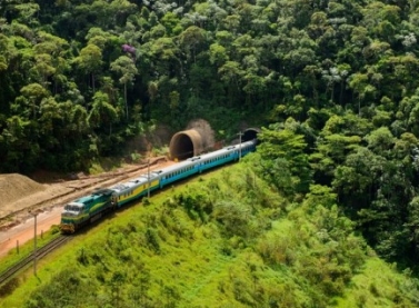 Sobre manutenção preventiva no Túnel Ferroviário de Marembá, em MG
